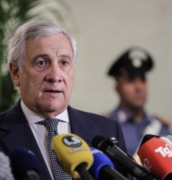 Italia propone cerrar el espacio Schengen con España por la crisis migratoria [...]