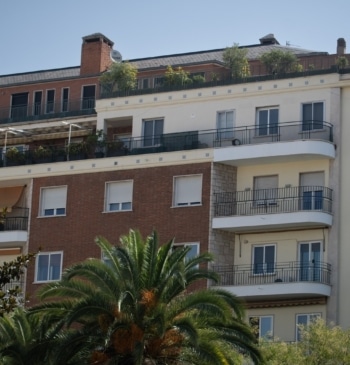 La Comunidad de Madrid vende el ático de Chamberí para "ayudar en [...]