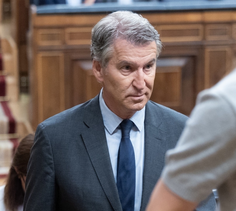 El PP reclama la comparecencia de Saiz y Marlaska en el Congreso para conocer el impacto de la regularización de inmigrantes "masiva"