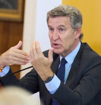 Feijóo copia a Ayuso y anuncia una ley del concebido a nivel [...]