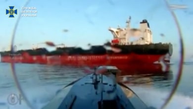 Ucrania golpea la "flota fantasma" rusa, ahondando en su crisis de combustibles