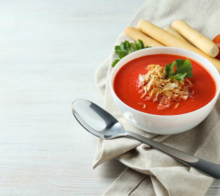 Beneficios de tomar gazpacho cada día y cómo afecta a tu cuerpo