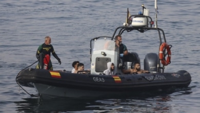 Sindicatos policiales denuncian el "colapso total" en Ceuta por la "guerra híbrida" y el chantaje de Marruecos
