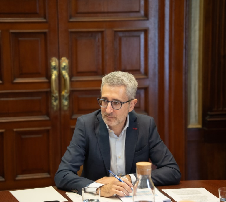 Las CCAA acusan a Hacienda de llevar un modelo de financiación "cerrado" a una reunión convocada para negociar cambios
