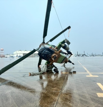 El Ejército de Tierra 'pierde' el 11% de su flota de helicópteros [...]