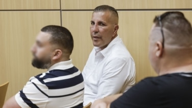 La presunta víctima del hermano de Antonio Anglés dijo haber recibido "10 o 15 cadenazos" cada vez que decía que no tenía dinero