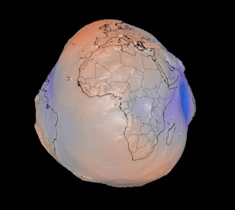 Qué es el geoide de la NASA y por qué cambia por completo la forma que conocemos de la Tierra