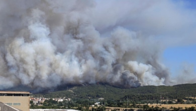Los bomberos estabilizan el incendio en la comarca de Anoia (Barcelona) y levantan el confinamiento de municipios