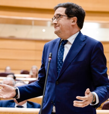 El "disparate" con los interinos: el Gobierno retrasa otros tres meses darles [...]