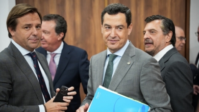 La negativa de Juanma Moreno a tener consejeros de Vox en Andalucía le acerca a una investidura fallida
