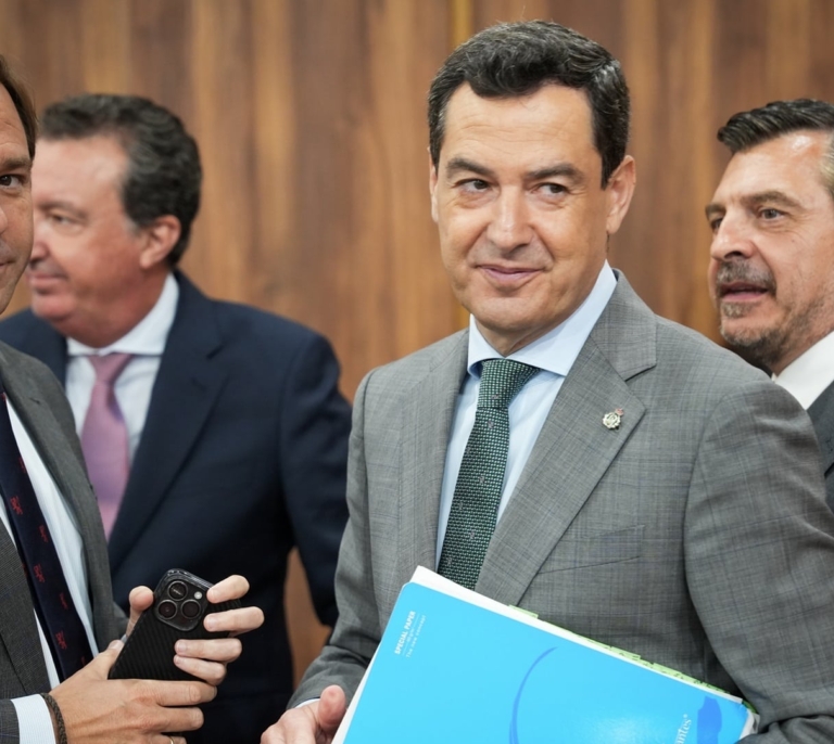 La negativa de Juanma Moreno a tener consejeros de Vox en Andalucía le acerca a una investidura fallida