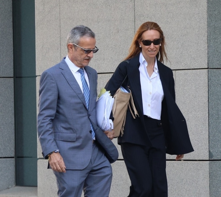 La abogada de Koldo García niega ante el juez haber ofrecido un soborno para ocultar entregas de dinero en Ferraz