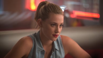 El regreso de Lili Reinhart: del bajón mediático tras 'Riverdale' al fenómeno de 'La hipótesis del amor'