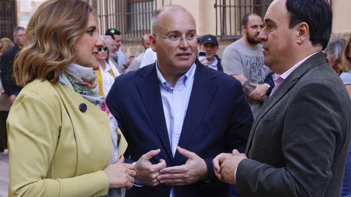 Miguel Tellado junto a María José Catalá y Juanfran Pérez Llorca