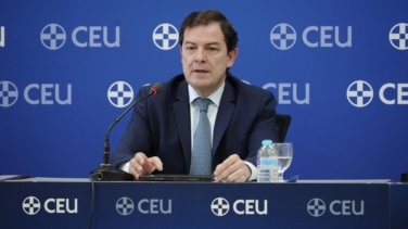 Fernández Mañueco lamenta el "dedo acusador" sobre Castilla y recuerda que "muchos olvidan nuestras aportaciones benéficas"