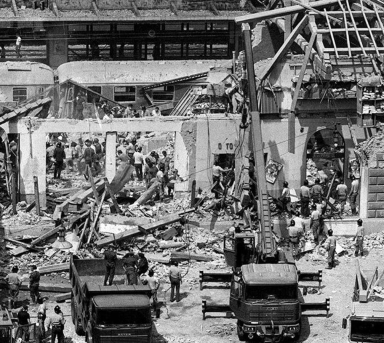 46 años de la masacre de Bolonia: el mayor atentado en Italia y la red oculta masónica de los Años de Plomo