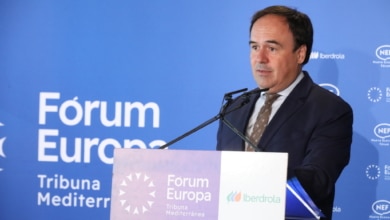 Pérez Llorca anuncia una inversión de urgencia para climatizar los colegios valencianos antes del nuevo curso