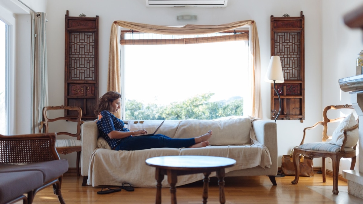 ¿Cómo mantener la casa fresca en verano sin usar el aire acondicionado y ahorrar?