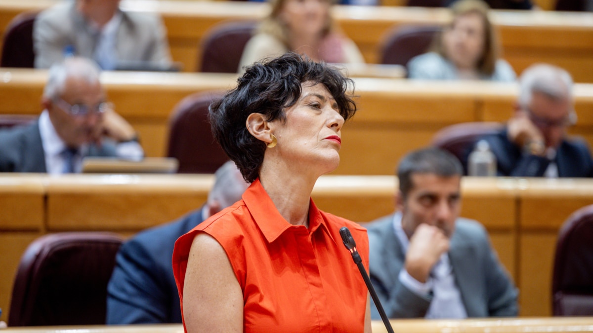 La ministra de Inclusión, Seguridad Social y Migraciones, Elma Saiz