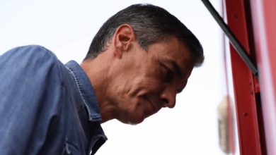 Sánchez cierra el peor curso de su mandato antes de las generales con las encuestas negándole la reelección