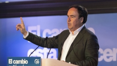 Tellado se deshace en elogios a Pérez Llorca, aunque se muestra ambiguo hacia su futura candidatura