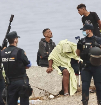 La Policía advierte de la entrada de más de 10 personas vinculadas [...]