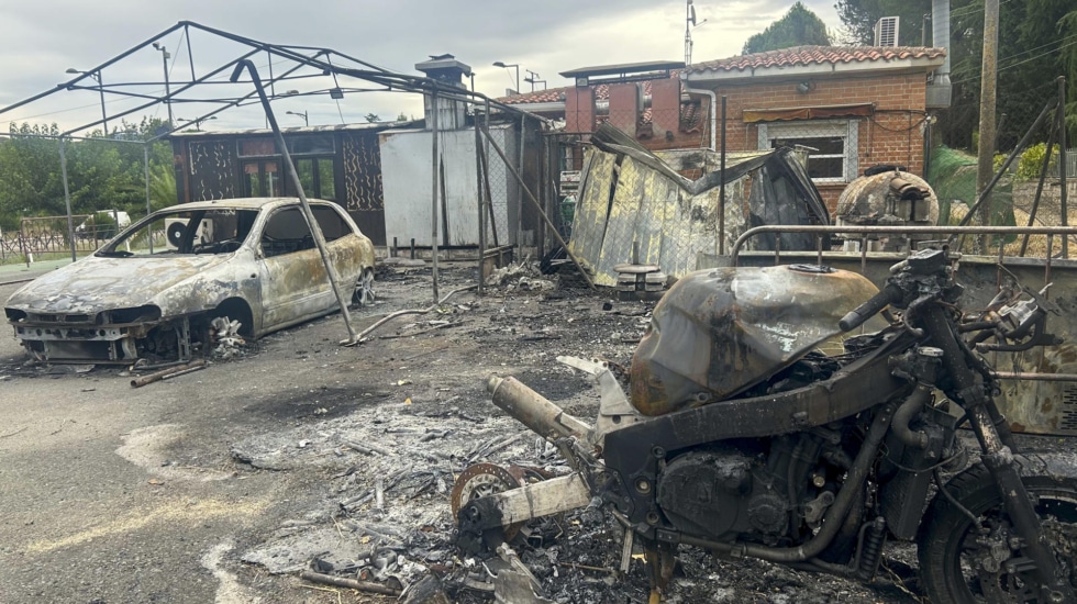 Miedo, duelo e hipervigilancia tras los incendios: "La incertidumbre puede ser más difícil que el desenlace" 
