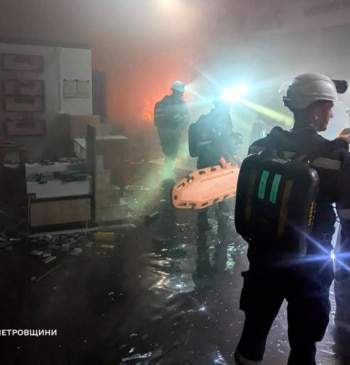 Al menos 14 muertos y 121 heridos en un ataque ruso con [...]