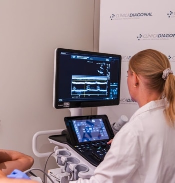 Pep Busquets pasa las pruebas médicas en Clínica Diagonal antes de iniciar [...]