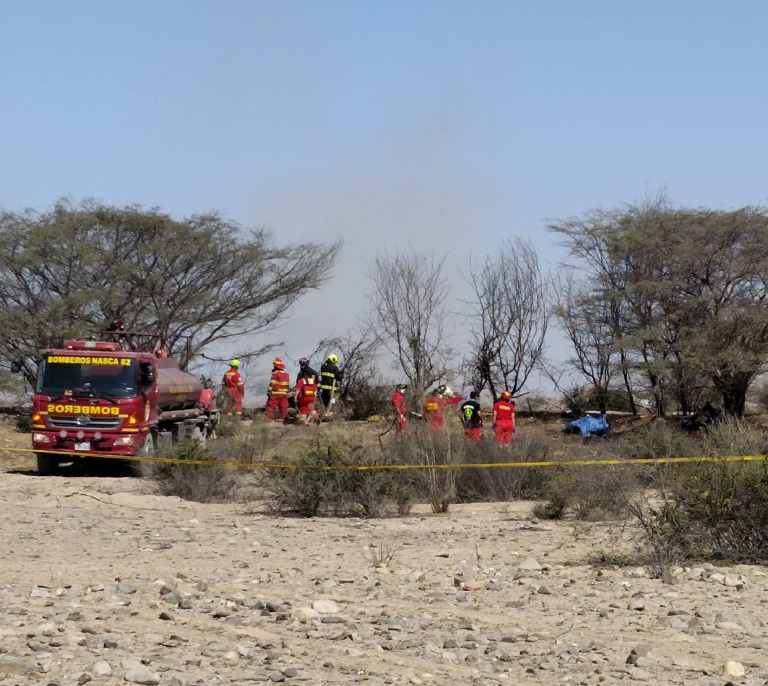 Al menos 13 muertos al estrellarse una avioneta con turistas cerca de las Líneas de Nazca (Perú)