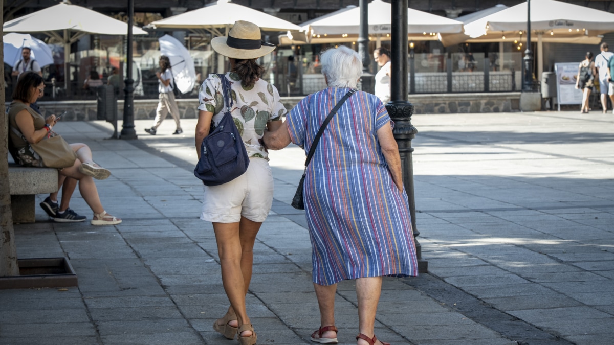 Castilla-La Mancha alcanza un récord de 123.558 prestaciones de dependencia y supera los 28.000 empleos