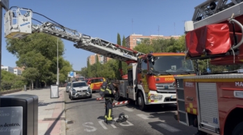 Desalojan La Vaguada por un incendio