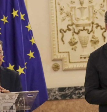 Feijóo exige retornos y un mando único: "Ceuta requiere medidas excepcionales y [...]