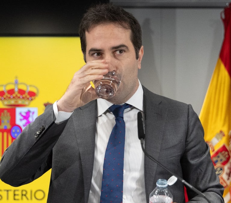 Carlos Cuerpo, un vicepresidente en 'misión de rescate' del Gobierno en Ceuta