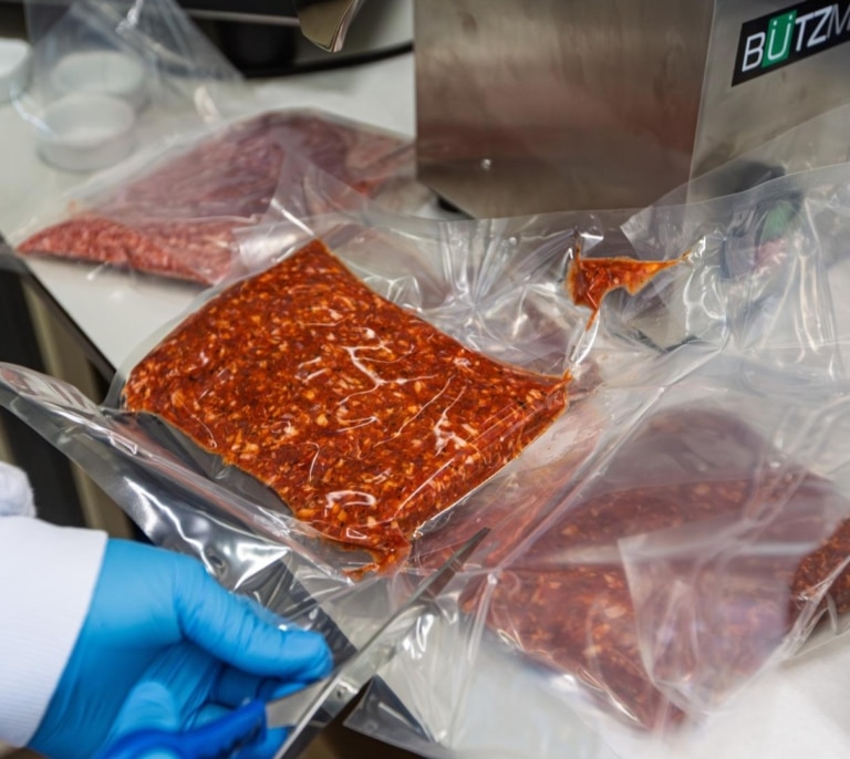 Embutidos con aceite de oliva: Madrid ensaya fórmulas para conseguir hamburguesas y chorizo más saludables