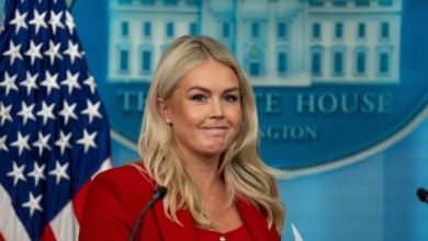 Donald Trump pierde a su fiel escudera ante los medios: Karoline Leavitt salta del barco