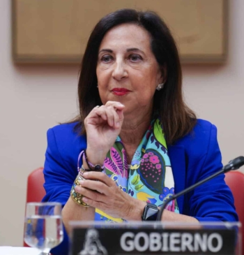 Robles mantiene su versión frente a Marlaska: "El CNI y el CIFAS [...]
