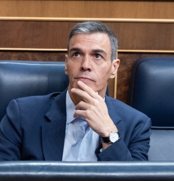 La falta de Presupuestos obliga al Gobierno a pedir 22.500 millones en [...]