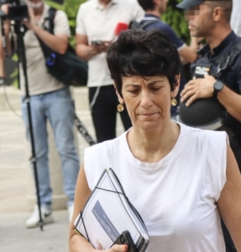Elma Saiz anuncia la habilitación de espacios para 1.500 migrantes en Ceuta
