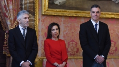 El jefe de Gabinete de Sánchez rebajó ante Interior y el CNI la alerta de Vivas por las entradas a nado en Ceuta tres días antes de la avalancha