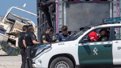 La directora de la Guardia Civil no responde a las "peticiones urgentes" de los agentes en Ceuta: "Cuando contesten, ya estaremos de vuelta"