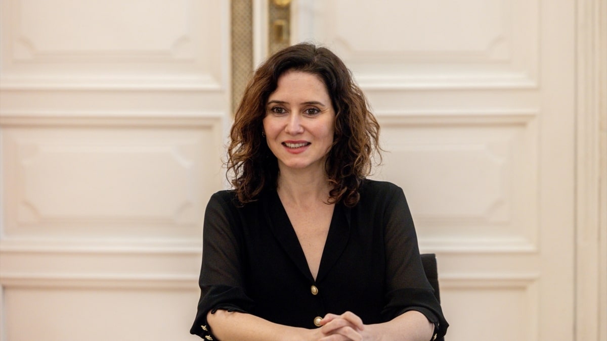 Isabel Díaz Ayuso, durante una ronda de reuniones con los grupos parlamentarios en la Asamblea de Madrid