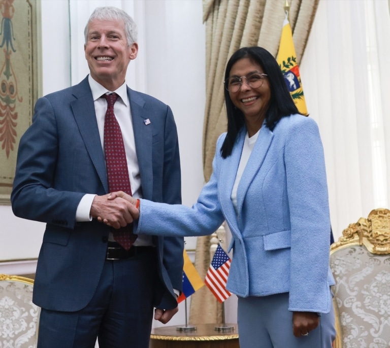 Delcy Rodríguez agradece "altamente" a Trump el "histórico acuerdo" petrolero