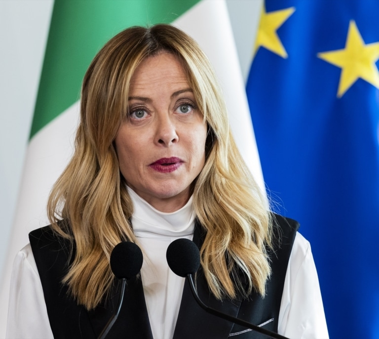 La crisis de Ceuta lleva a 22 países de la UE a señalar la regularización de España como "factor de atracción"