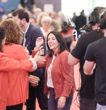 El PSOE acusa al PP de usar la visita de Aznar a [...]