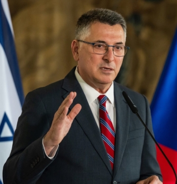 Israel acusa a Sánchez de mentir en sus explicaciones sobre Ceuta: "No [...]