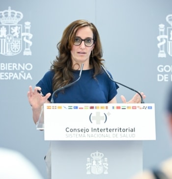 Mónica García confirma el inicio de las vacunas en Ceuta y busca [...]