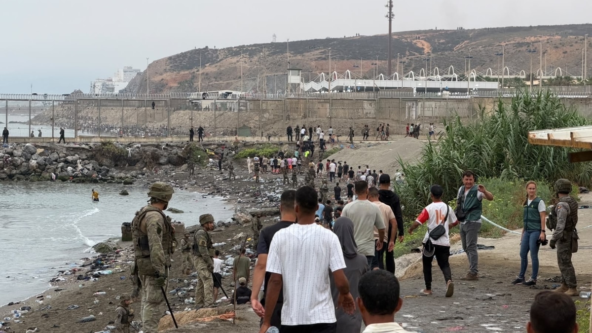 Sobre la Ceuta invadida por políticos irresponsables