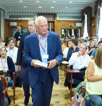 Borrell alerta de la vulnerabilidad de la UE: "Tenemos más enemigos que [...]