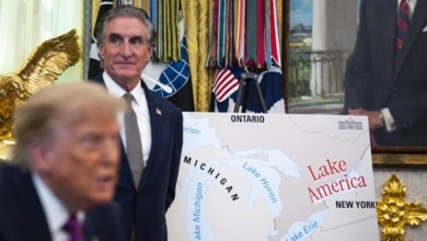 Trump rebautiza el lago Ontario, que hace frontera con Canadá, como "lago América"